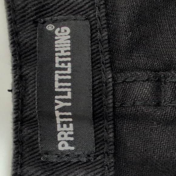 PrettyLittleThing Black Distressed Denim Mini Skirt, Size 6 - Picture 5 of 8